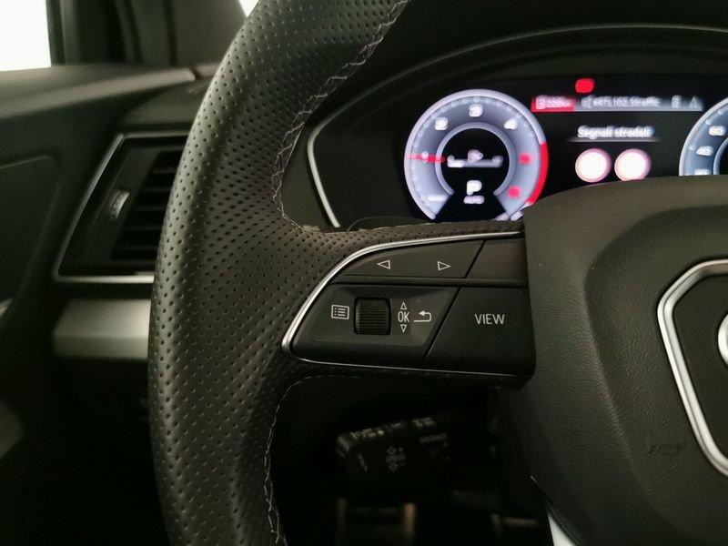 Audi Q5 Sportback 40 2.0 tdi mhev 12V S line quattro s-tronic