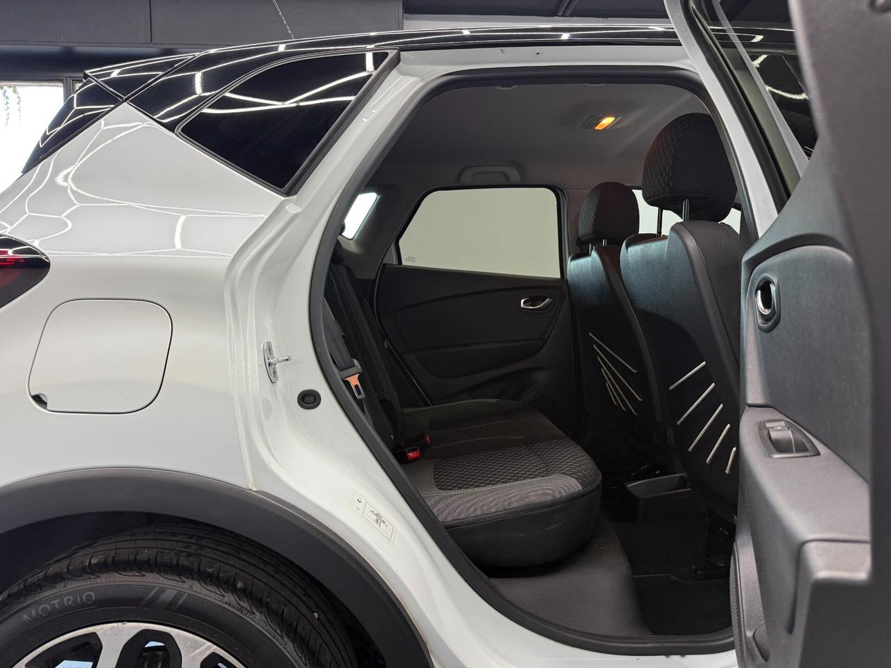 Renault Captur dCi 8V 90 CV EDC Initiale Paris