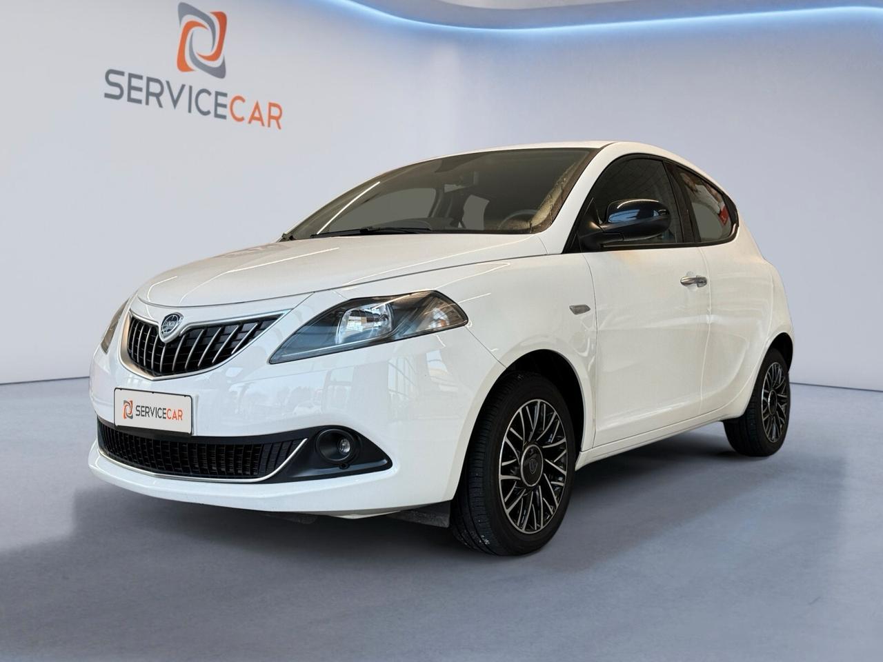 Lancia Ypsilon 1.0 FireFly 5 porte S&S Hybrid Platino