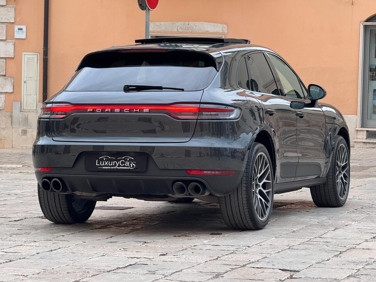 Porsche Macan 2.0