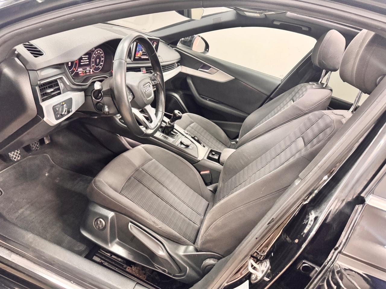 Audi A4 Avant 2.0 TDi 190 Cv TETTO S-Line - 2016