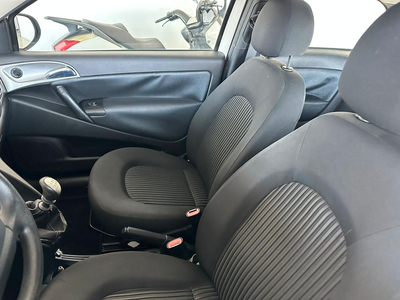 Lancia Ypsilon 1.4 Diva Ecochic GPL