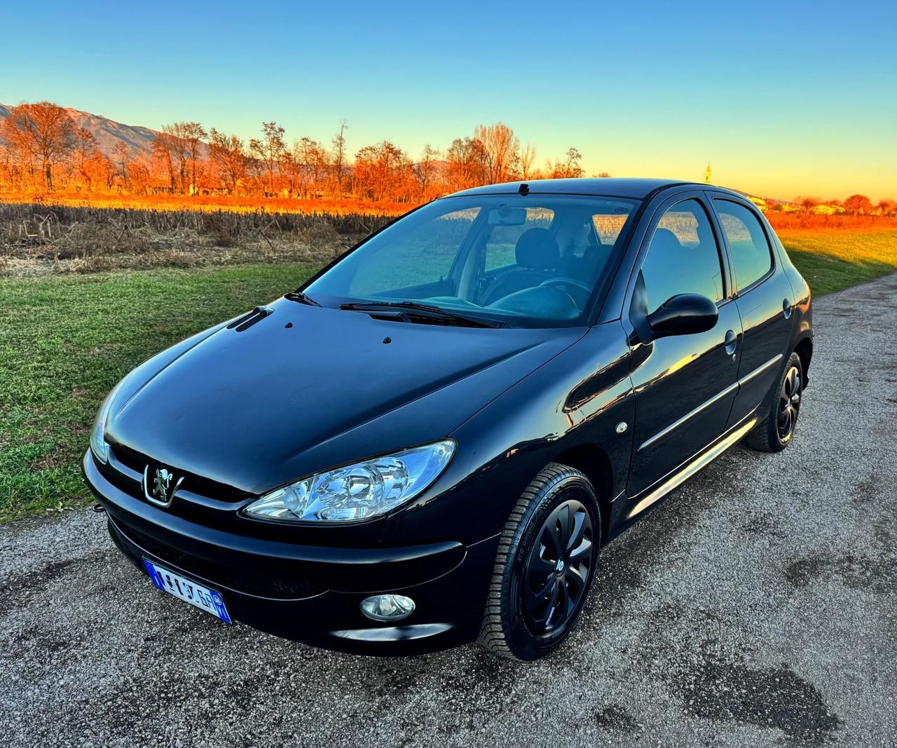 PEUGEOT 206 1.4 HDI DIESEL 5 PORTE NEOPATENTATi