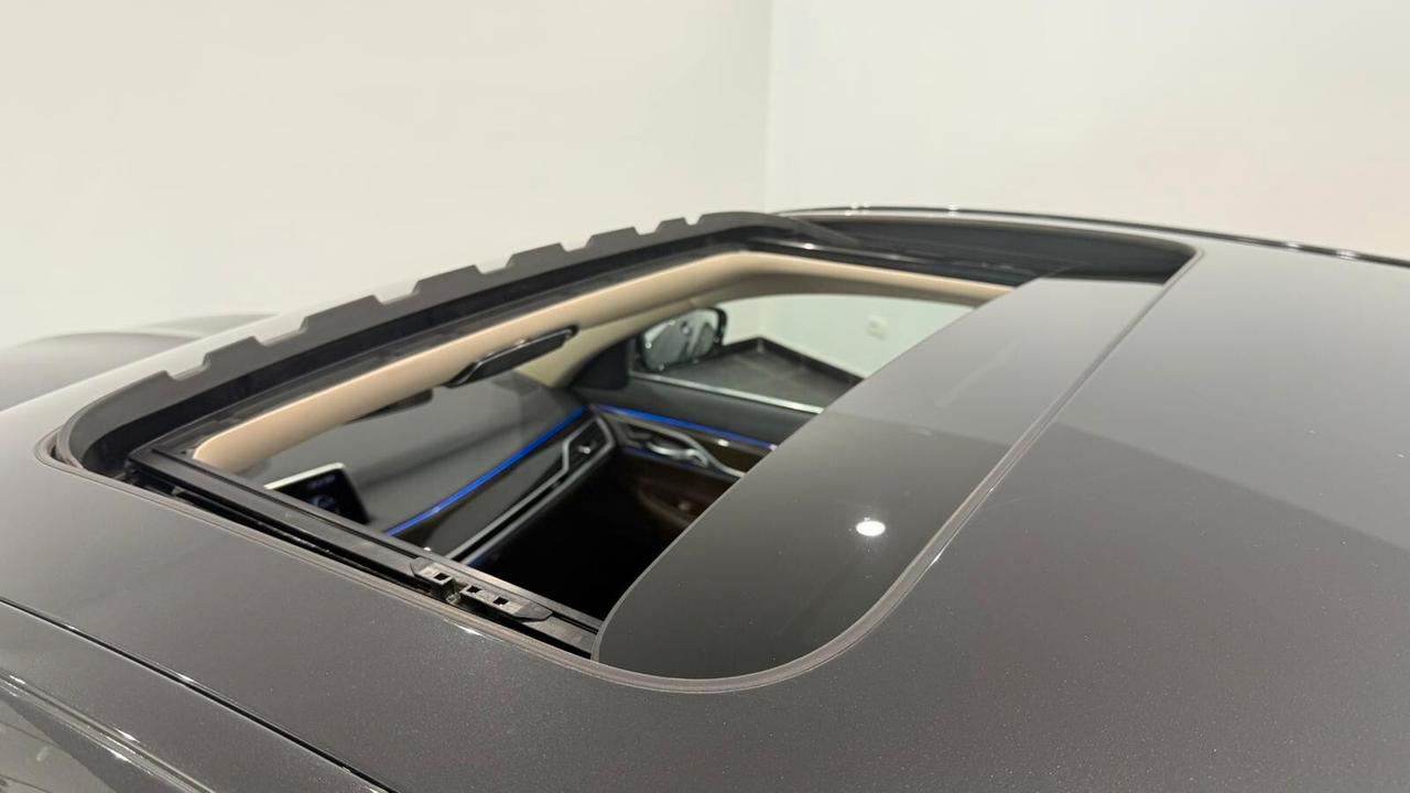 Bmw 725 730d xDrive Luxury