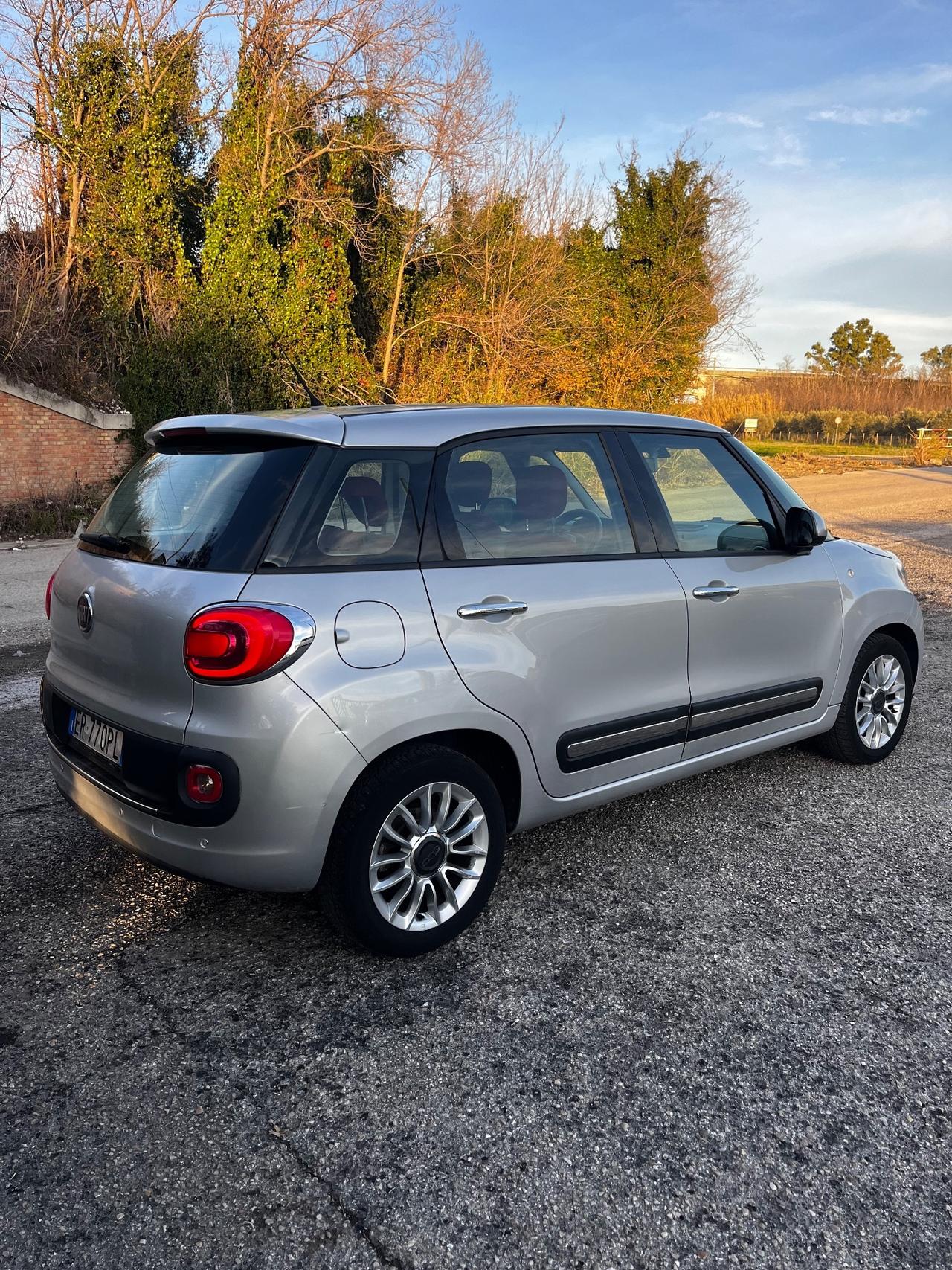 Fiat 500L 1.4 95 CV Lounge GPL
