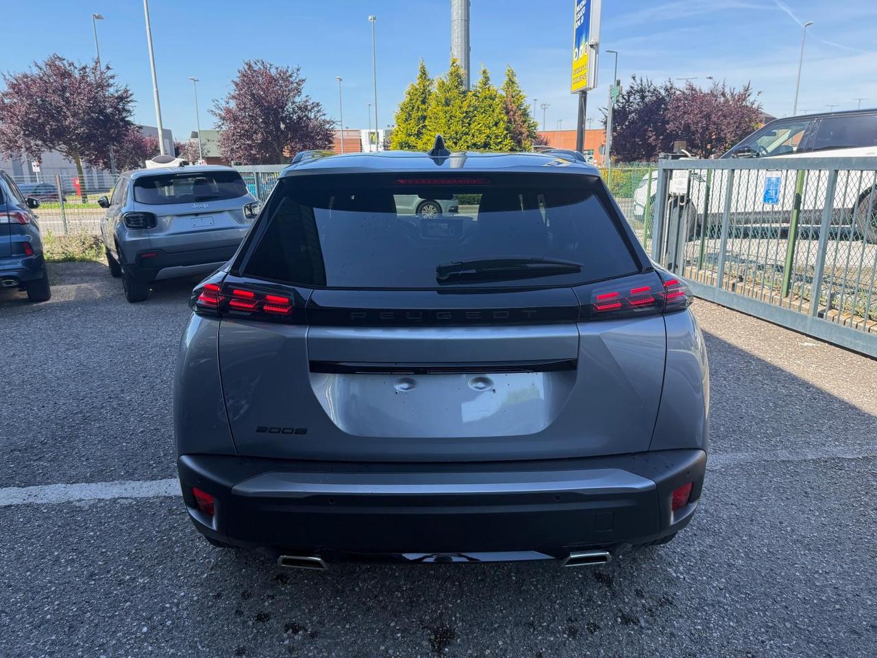 Peugeot 2008 1.2 puretech Allure s&s 130cv eat8