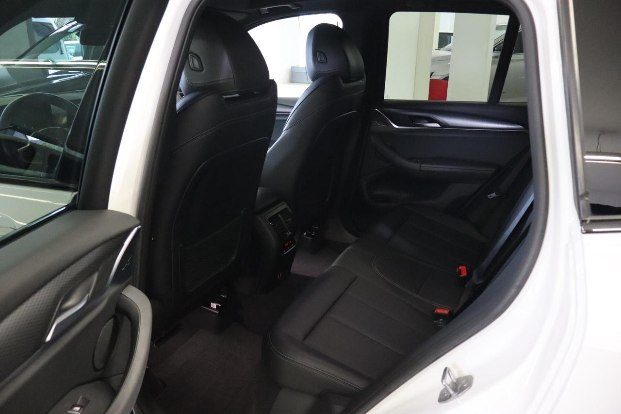 BMW X3 XDRIVE 20d MHEV 48 v MSPORT STEPTRONIC