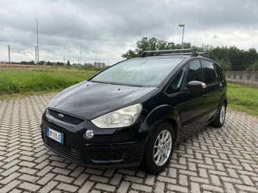 Ford S-Max 2.5 220CV Titanium