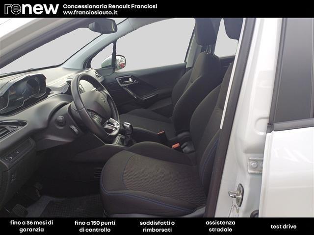 PEUGEOT 208 5 Porte 1.2 PureTech 82cv Signature S&S