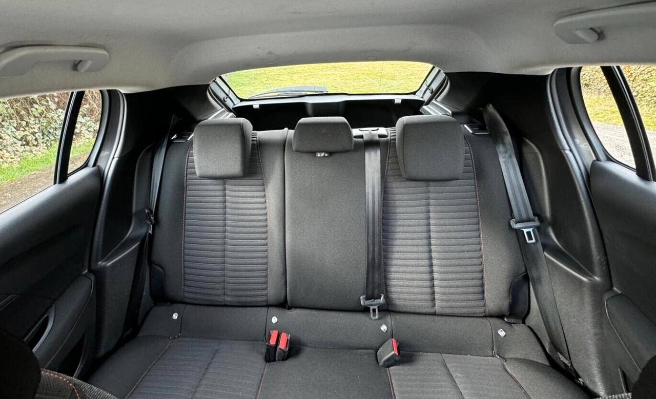 Peugeot 208 PureTech 75 Stop&Start 5 porte Allure Pack neopatentati