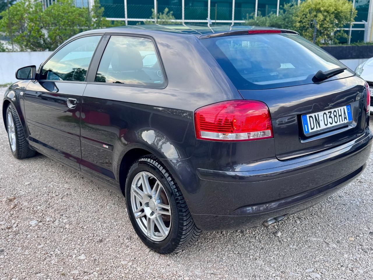 Audi A3 SPB 2.0 TDI 140cv Sline Neopatentati LEGGI!