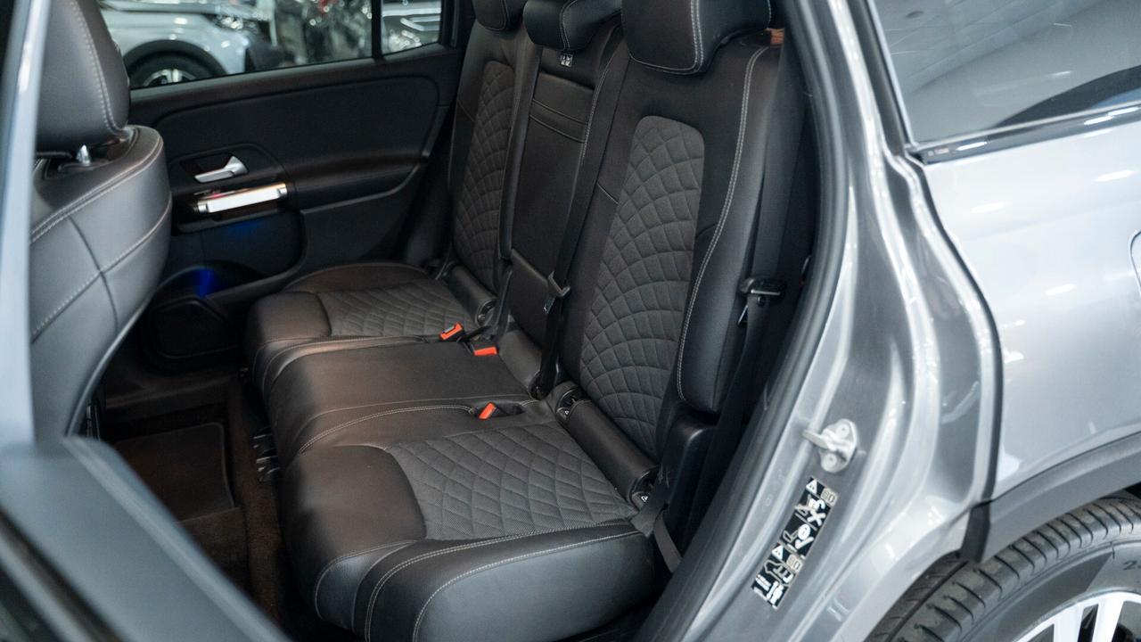Mercedes-benz GLB 200 D 4MATIC 7 POSTI SPORT PLUS TETTO PACK LUCI XENO FULL OPTIONAL