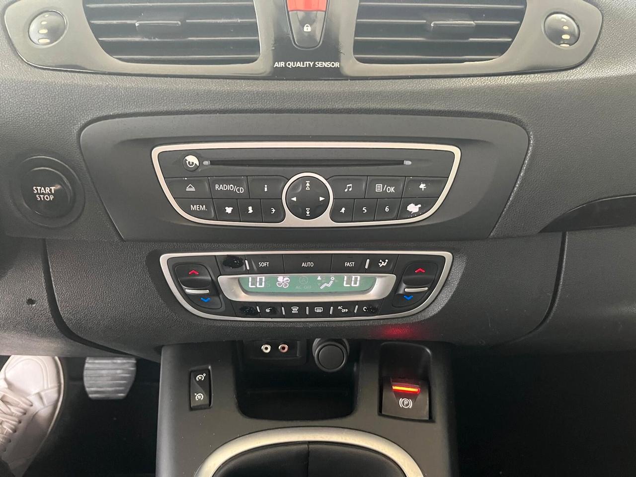 Renault Scénic X-Mod 1.5 dCi 110 7 POSTI Luxe