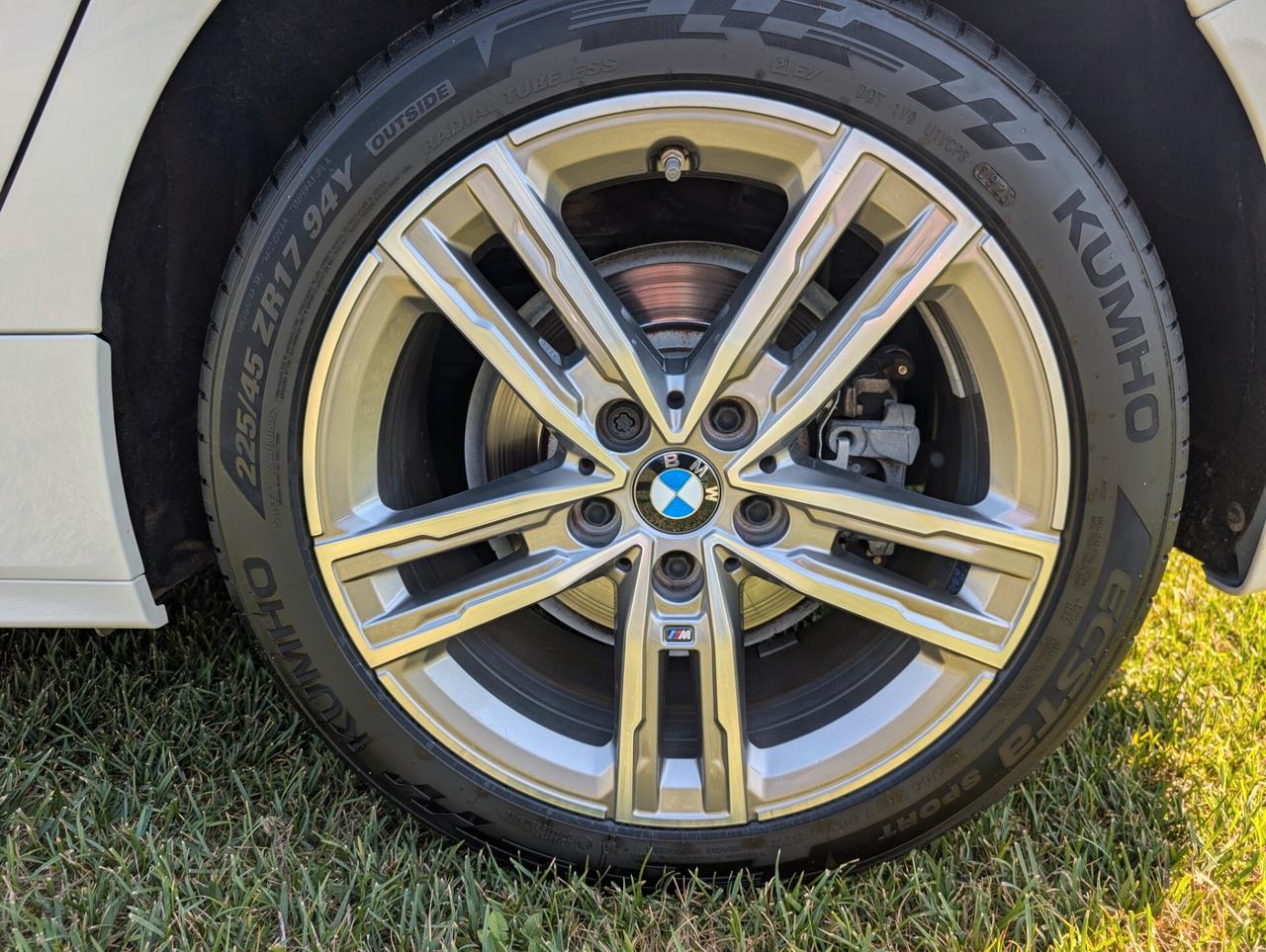 Bmw 116 116d 5p. Msport
