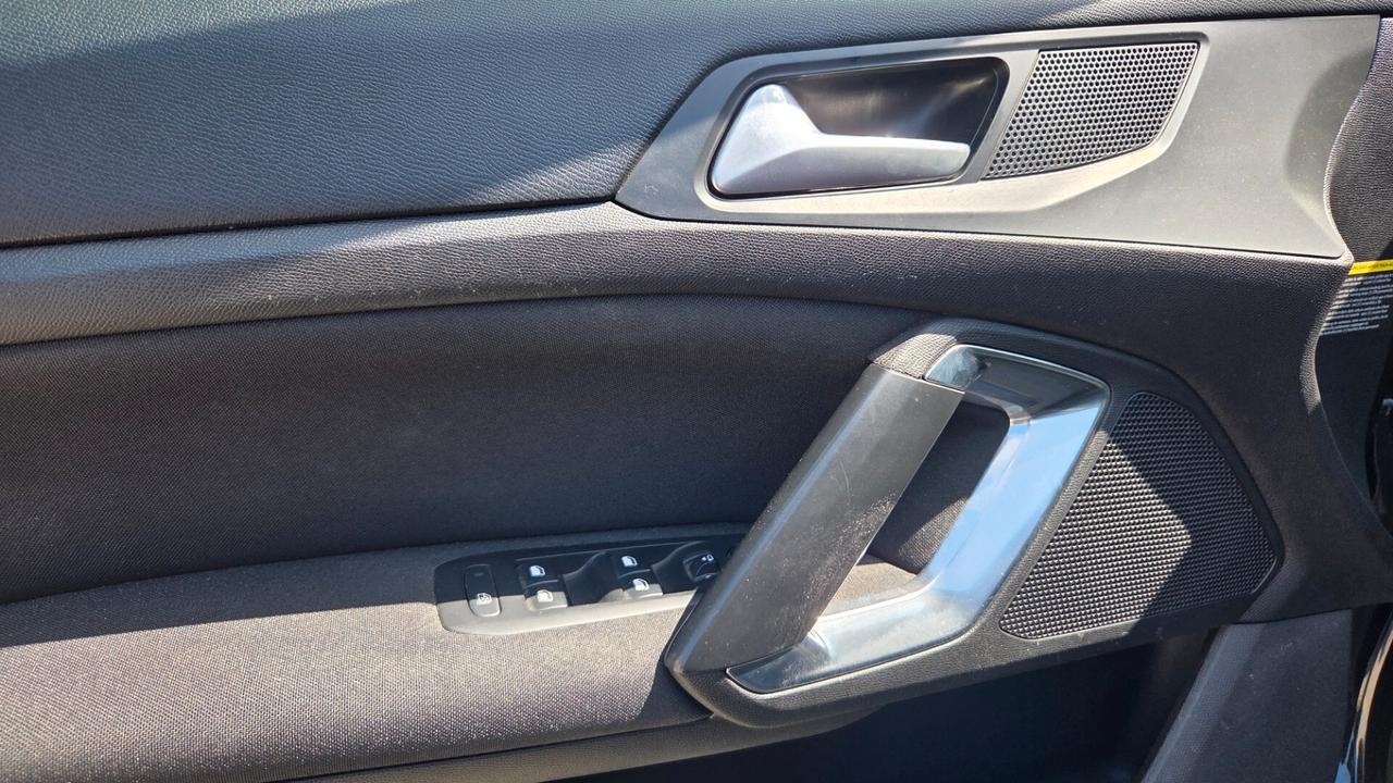 Peugeot 308 BlueHDi 130 sw Automatica Navi