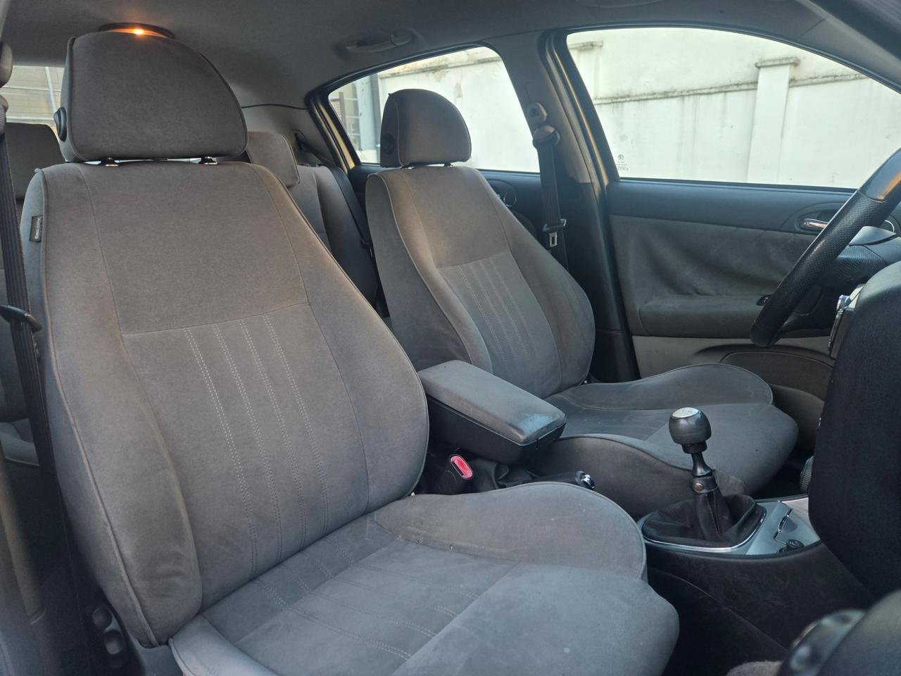 Alfa Romeo 147 5p 1.9 jtd Murphy&Nye 120cv