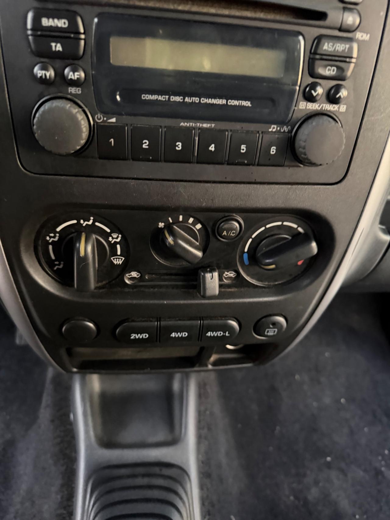 Suzuki Jimny 1.5 DDiS cat 4WD JLX