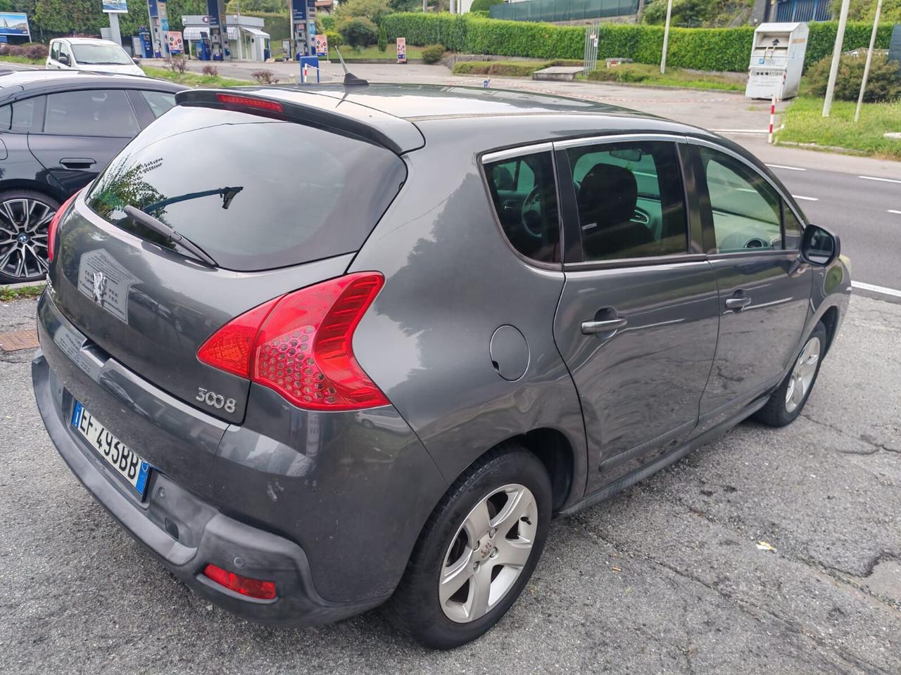 Peugeot 3008 1.6 HDi 112CV Premium