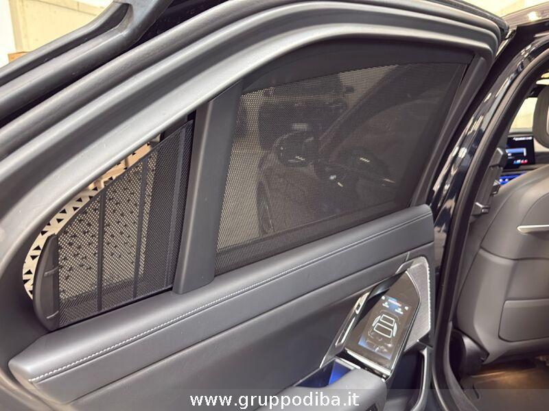 BMW Serie 7 G70 740d mhev xdrive MSport auto