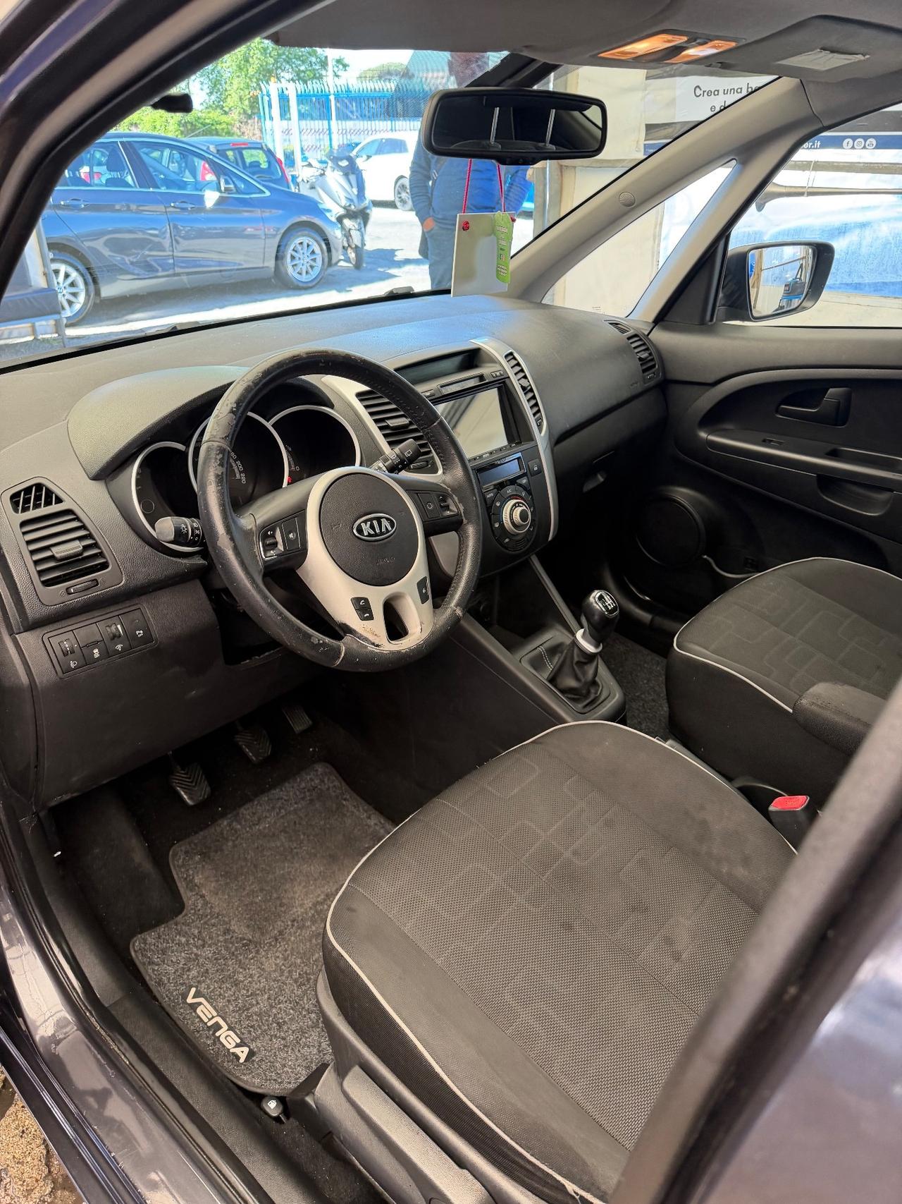 Kia Venga 1.4 CRDi 90CV Cool