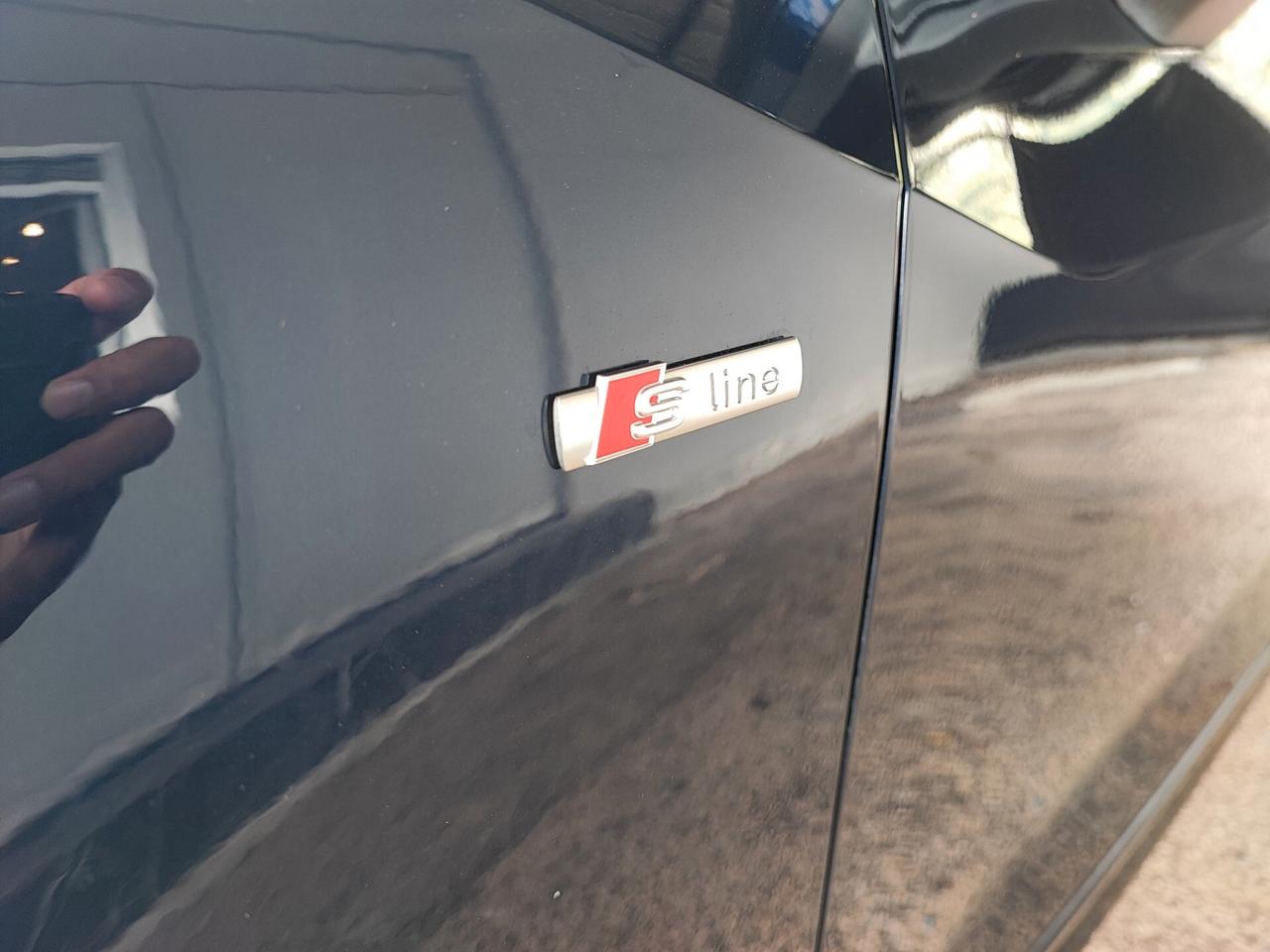 Audi Q2 35 TDI quattro S tronic line Edition
