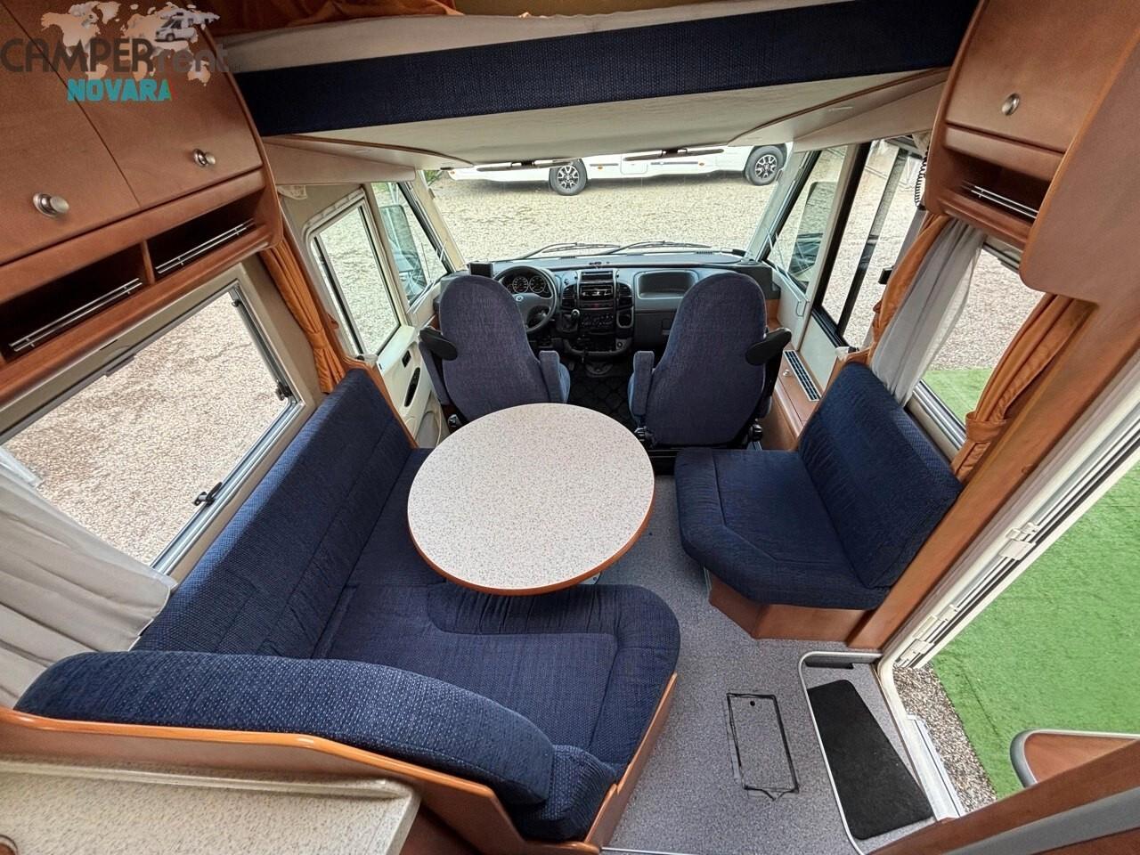 Carthago CHIC I 47 - MOTORHOME LETTO MATRIMONIALE E GARAGE