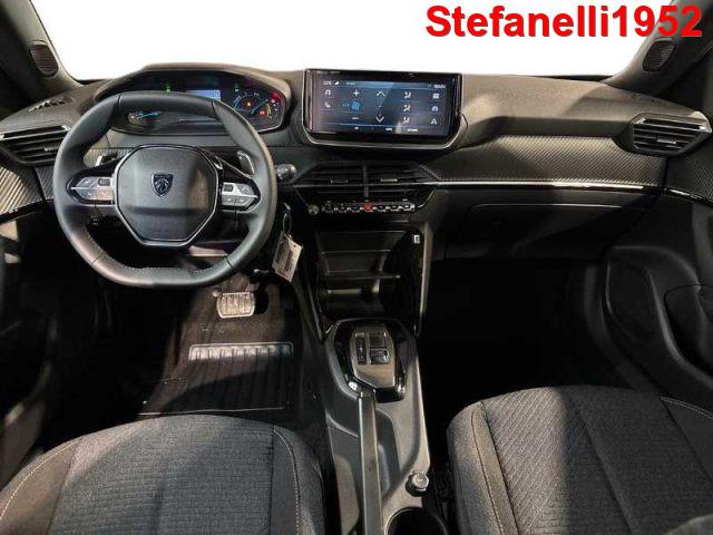 PEUGEOT 2008 1.2 hybrid Style 136cv e-dcs6
