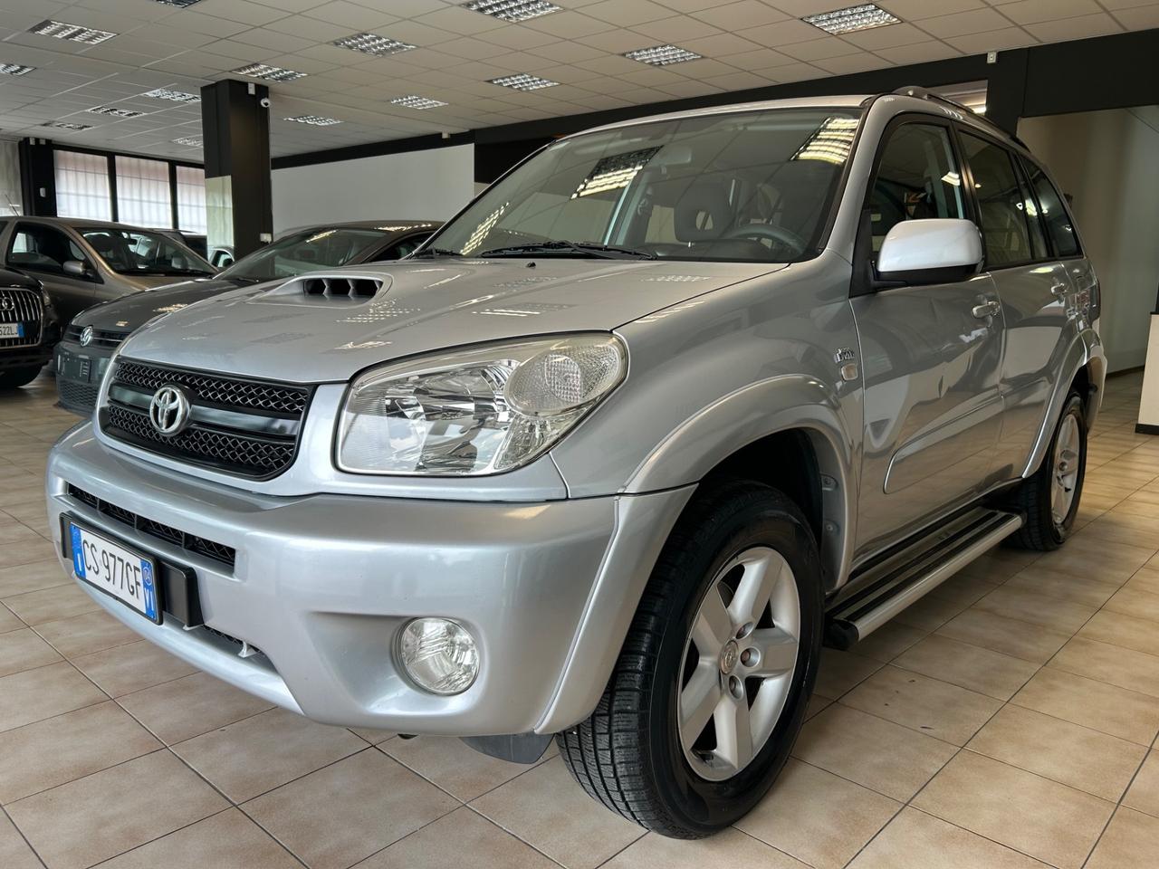 Toyota RAV4 - 2004 2.0 Tdi D-4D AUTOCARRO