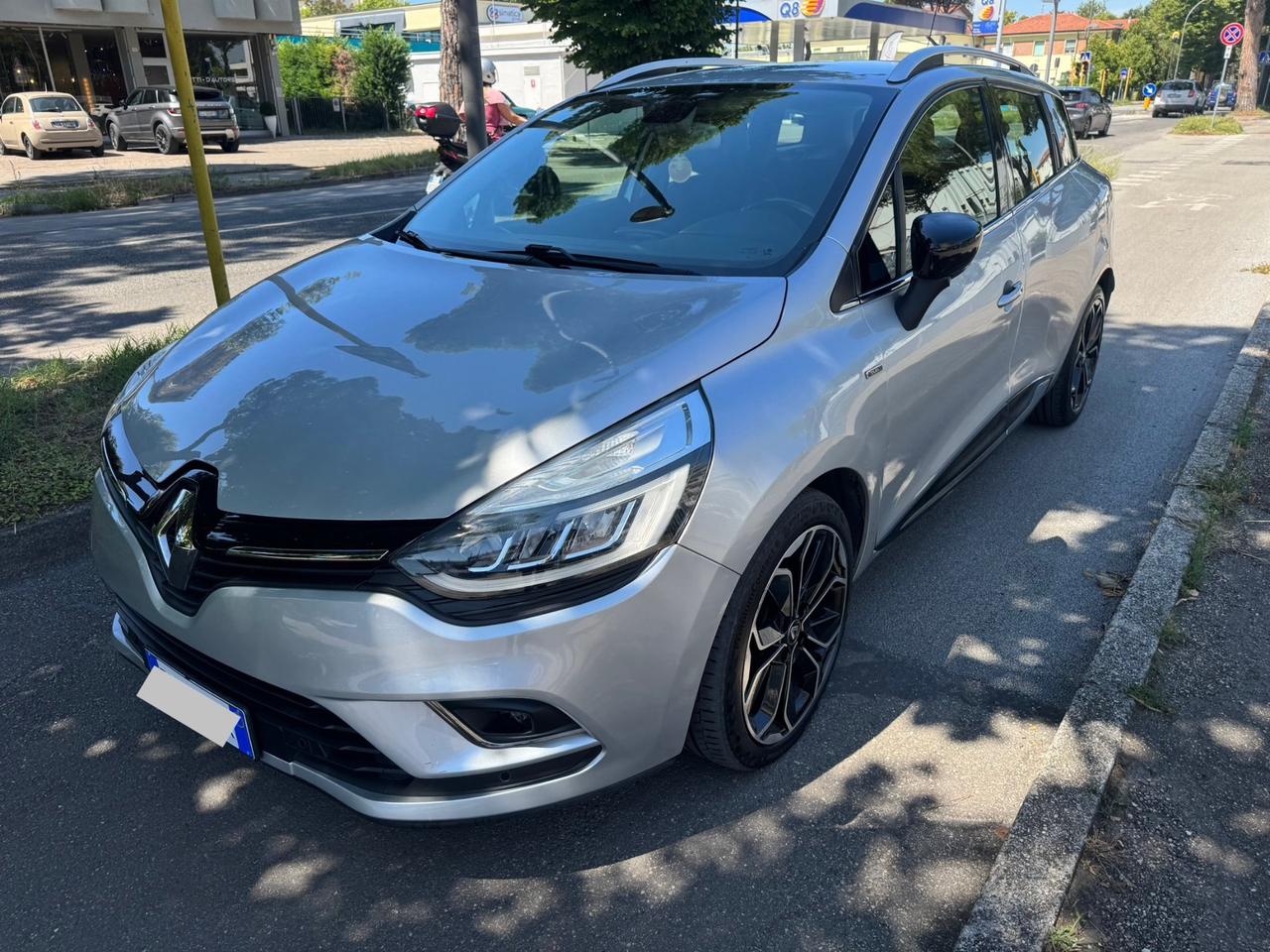 Renault Clio Sporter 1.5 dci 75 cv neopaten garanzia 12 m