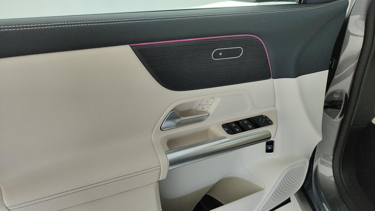 Mercedes-Benz GLA 200 d automatic