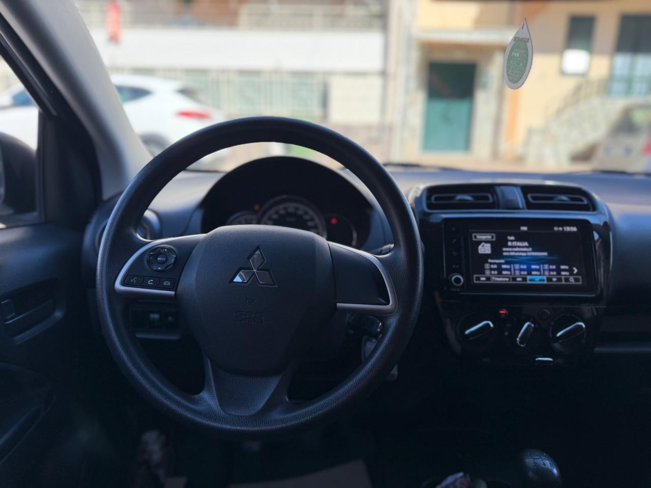 Mitsubishi Space Star 1.2 Intense SDA