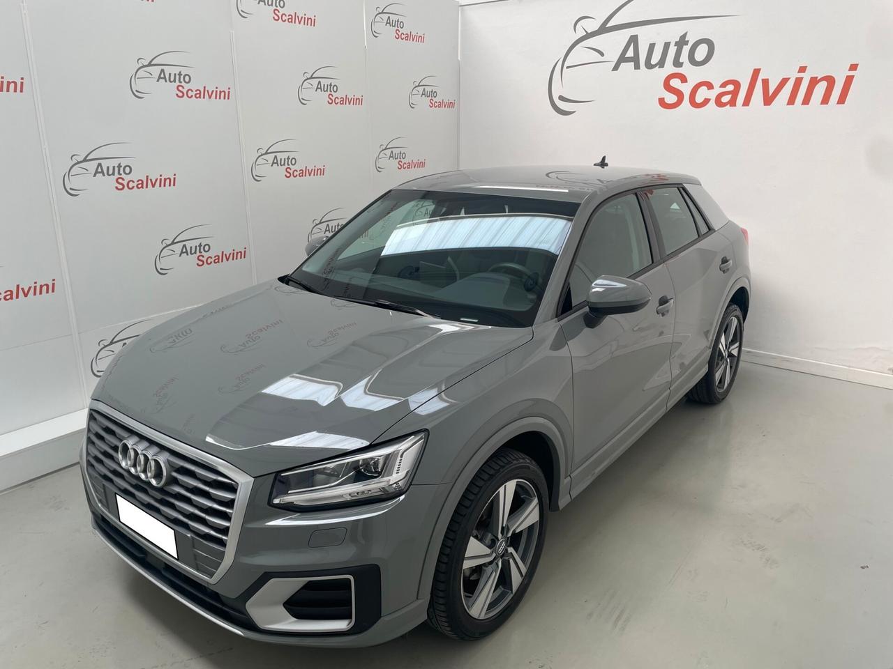 Audi Q2 1.6 116 CV 30 TDI S tronic Identity Black