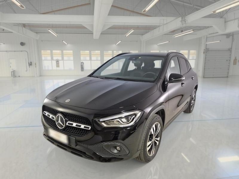MERCEDES-BENZ GLA 200 d Automatic Sport Plus