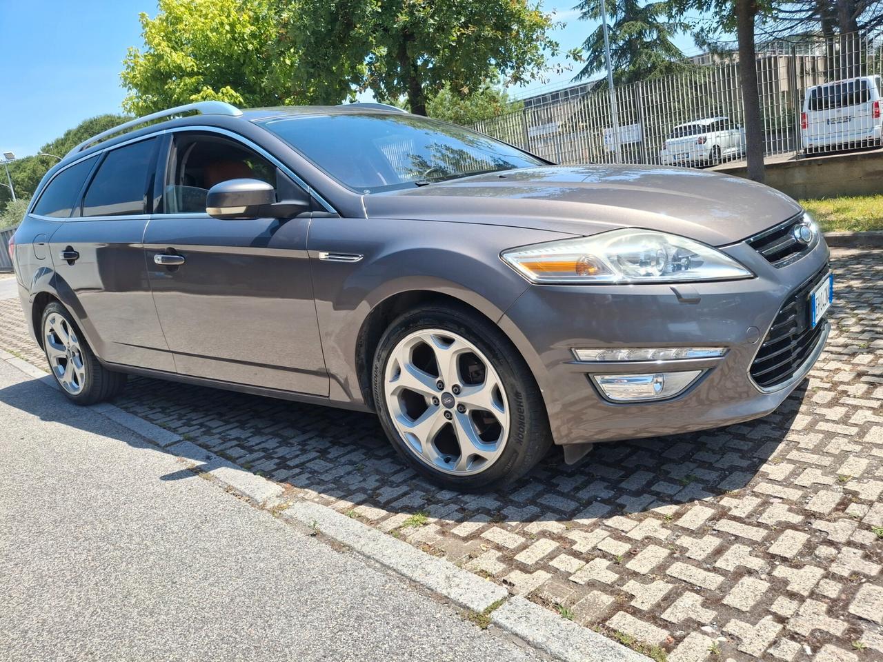Ford Mondeo 2.2 TDCi/200 SW Titanium Business-NAVIGATORE