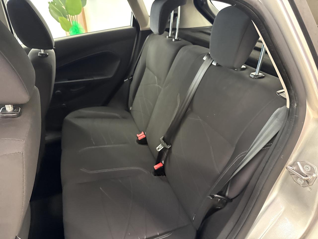 Ford Fiesta 1.5 TDCi 75CV 5 porte Titanium