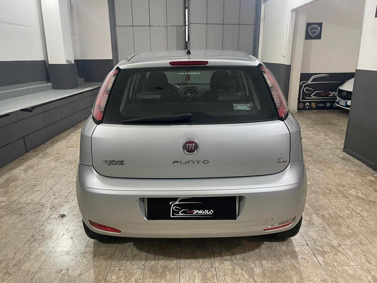 Fiat Punto 1.4 8V 5 porte Natural Power Virgin Radio