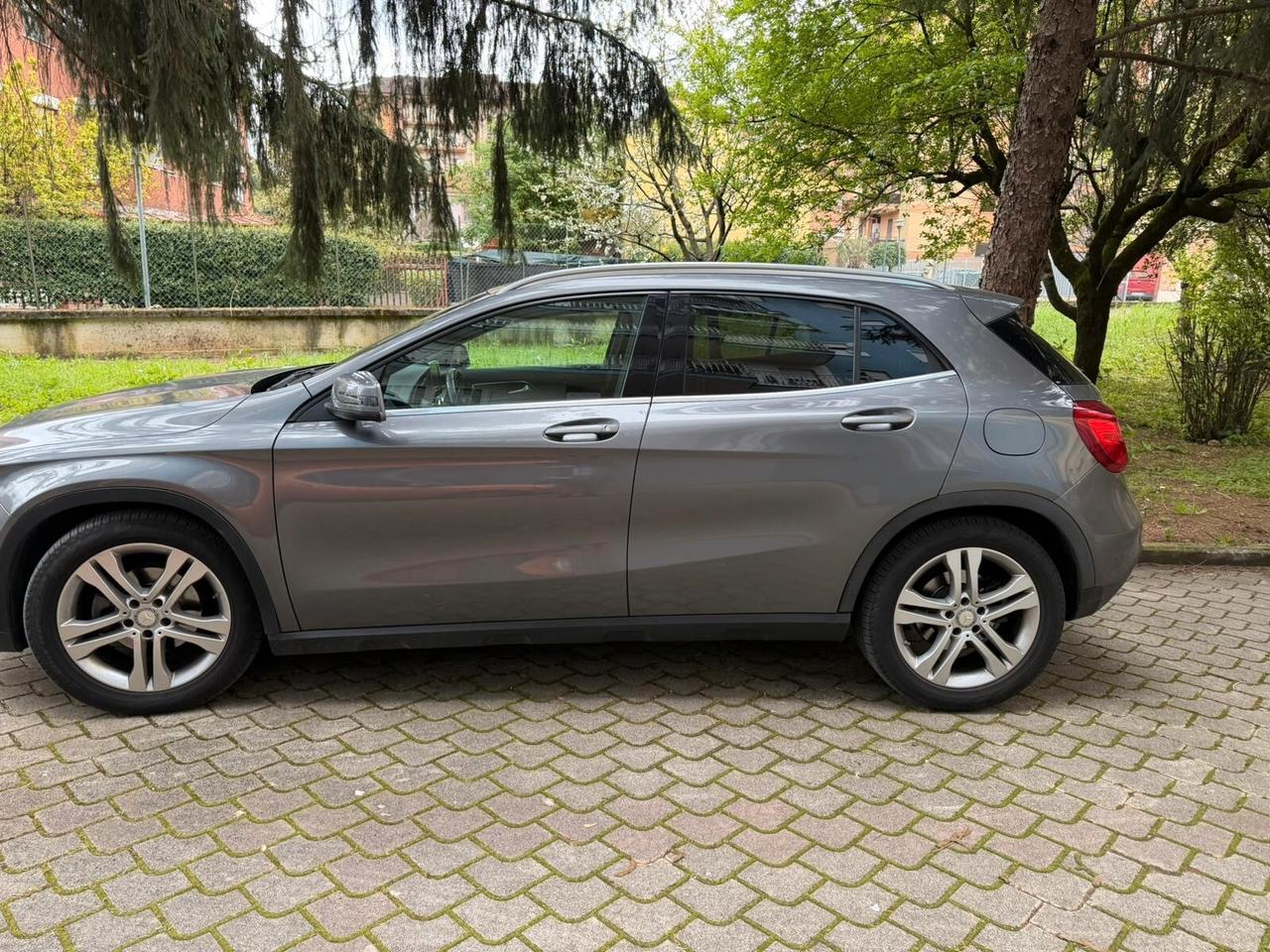 Mercedes-benz GLA 180 - 2016 - KM. 100 MILA
