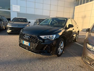 Audi Q3 SPB 35 TDI S tronic line edition