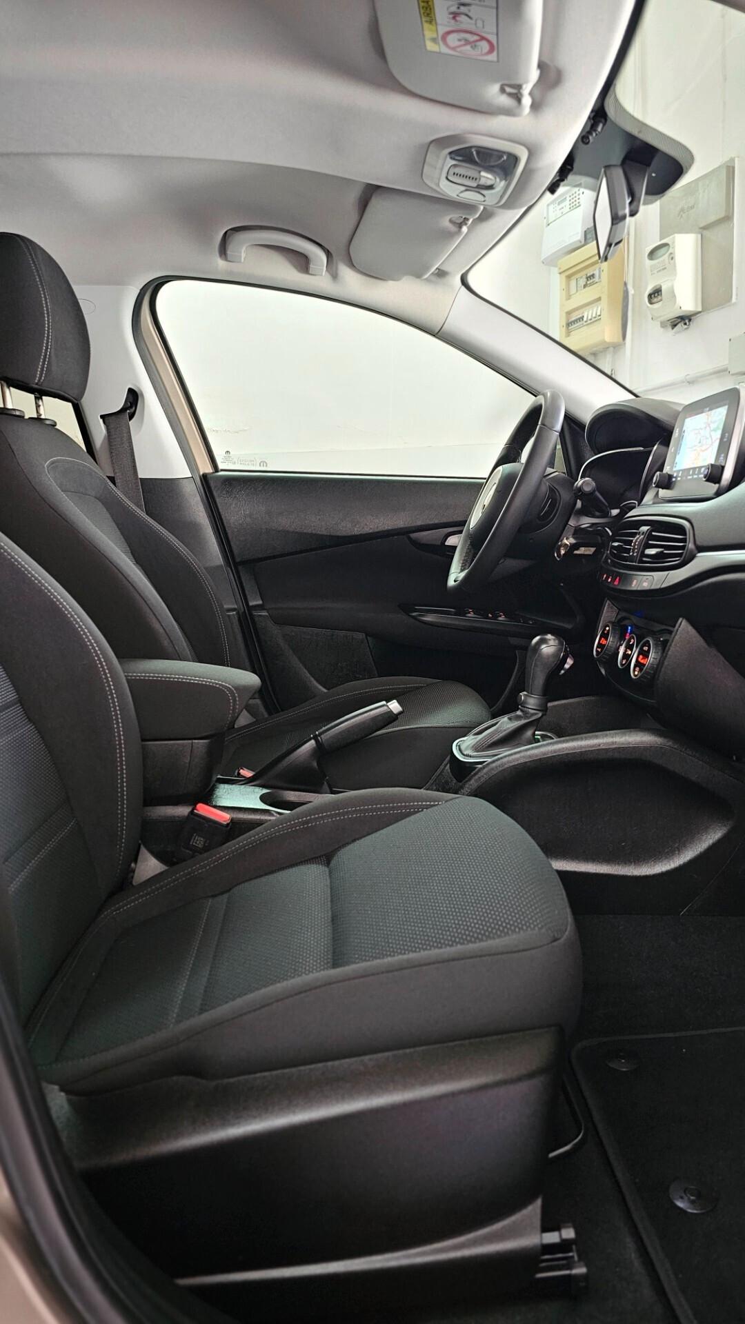 Fiat Tipo 1.6 Mjt S&S DCT 5 porte Lounge