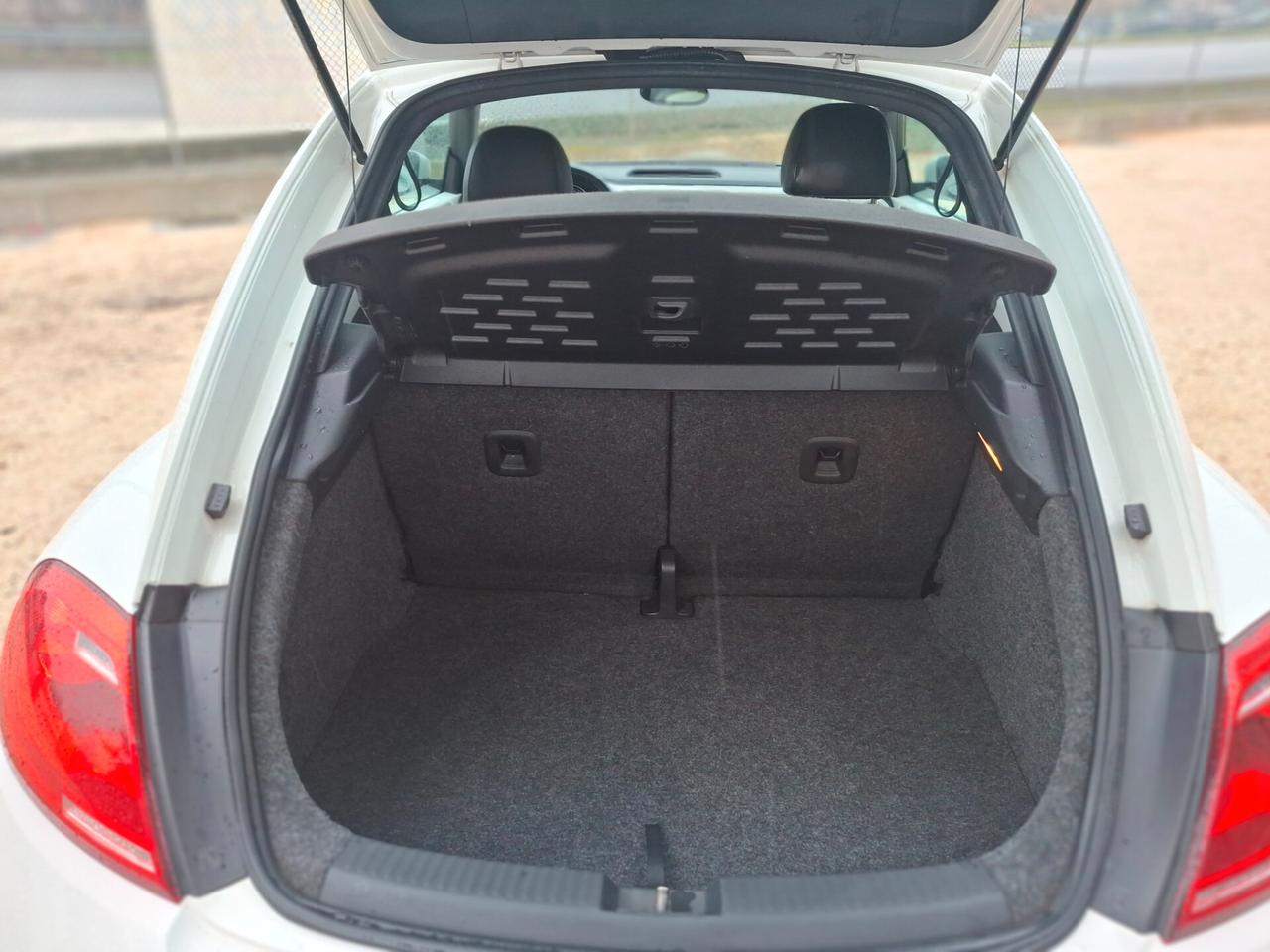 VW Maggiolino 1.6 TDI Design