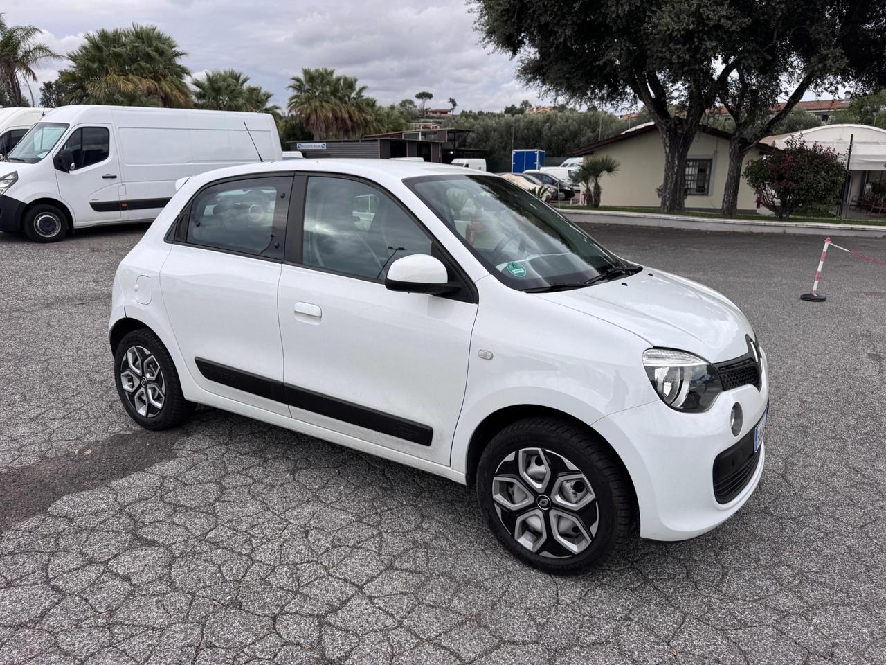 Renault Twingo 1.0 sce Life (wave) 69cv E6