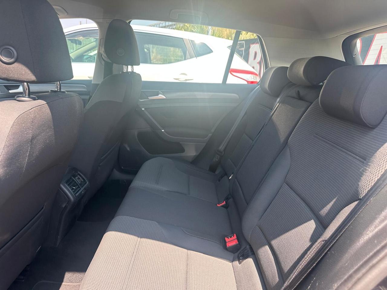 Volkswagen Golf 1.4 TGI 5p. Executive BlueMotion-11/2017