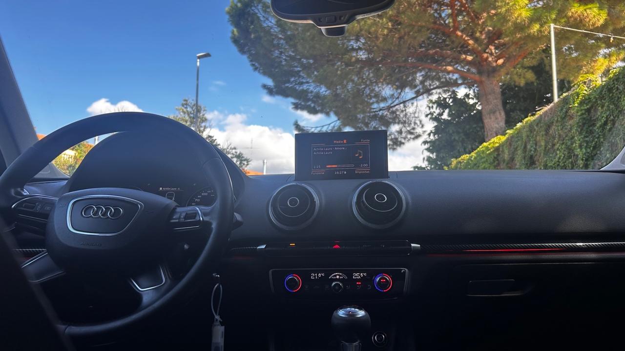 Audi A3 SPB 1.6 TDI clean diesel Ambition