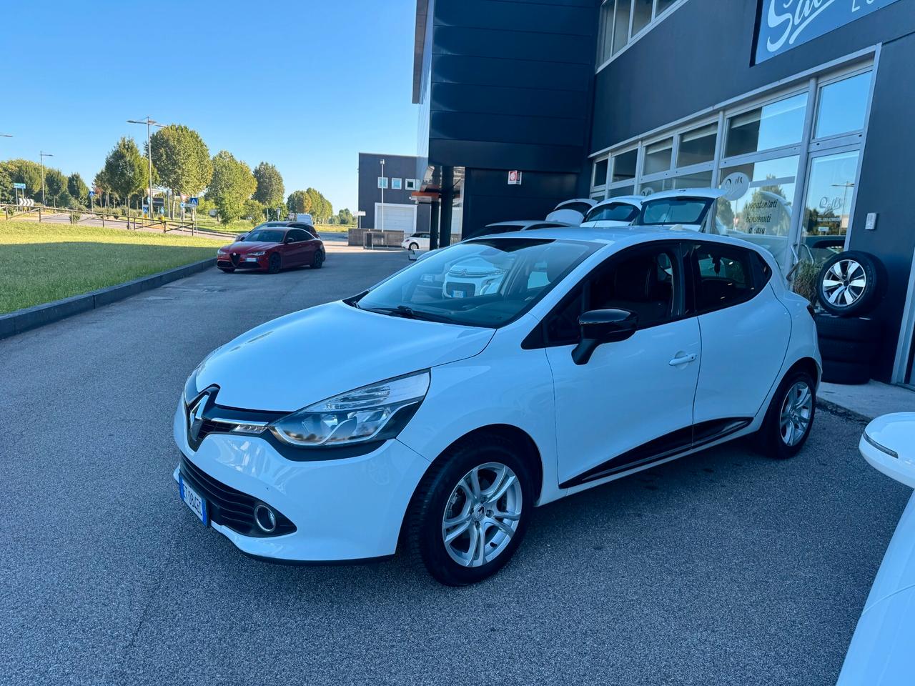 Renault Clio 1.2 75CV GPL NEOPATENTATI