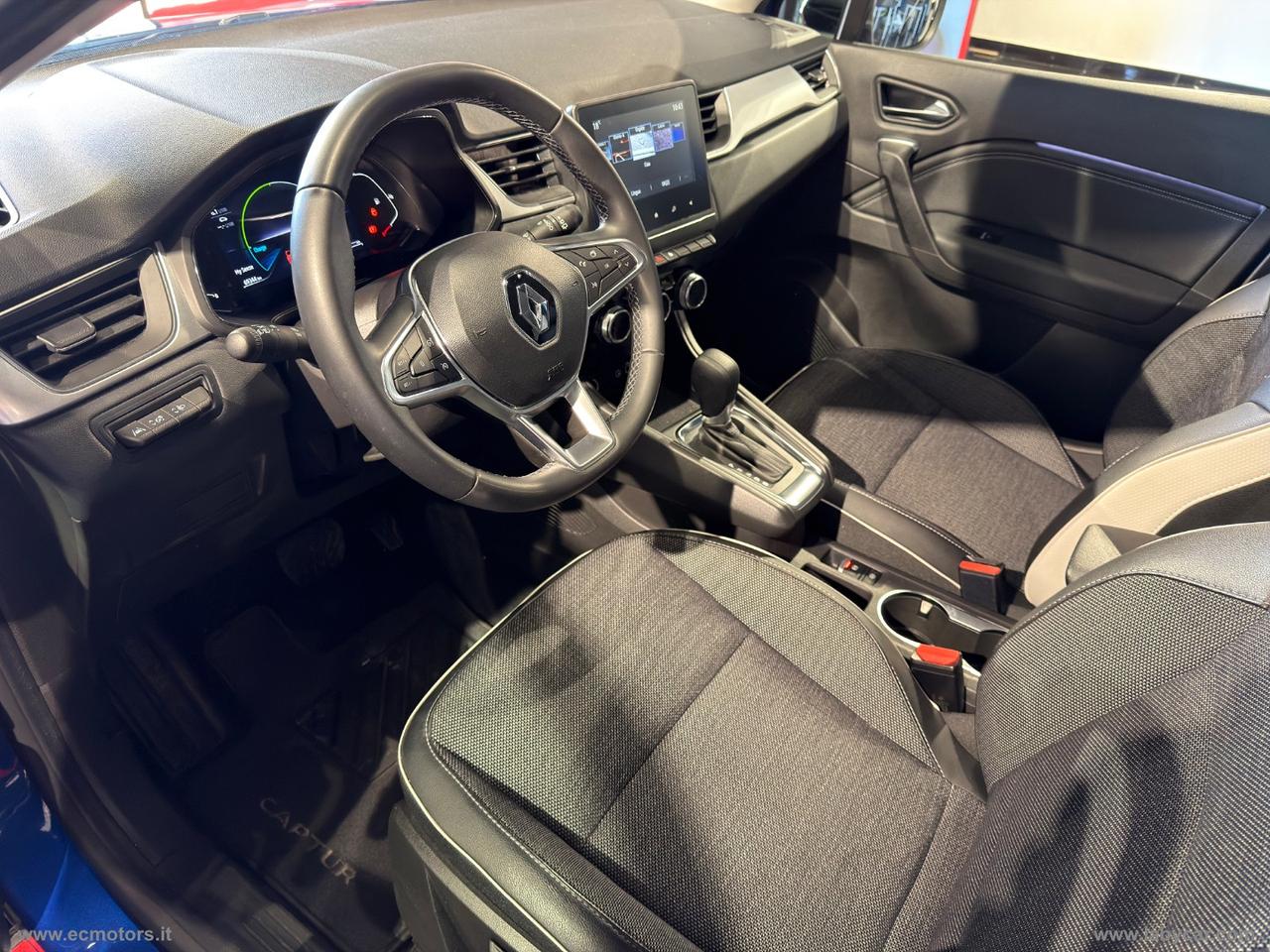 RENAULT Captur Full Hybrid E-Tech 145 CV Techno