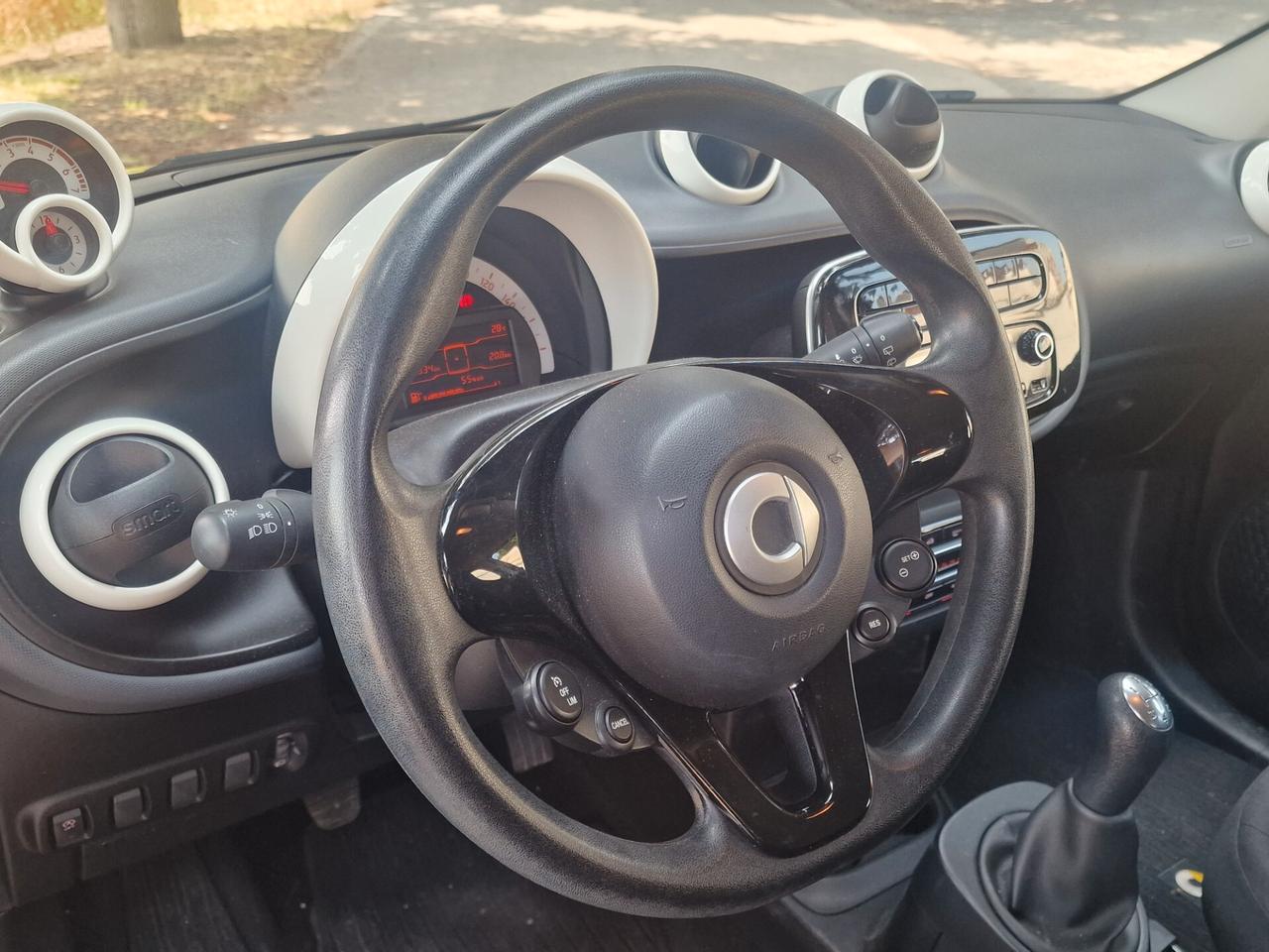 Smart ForFour Solo 54.000 km - Neo Patentati