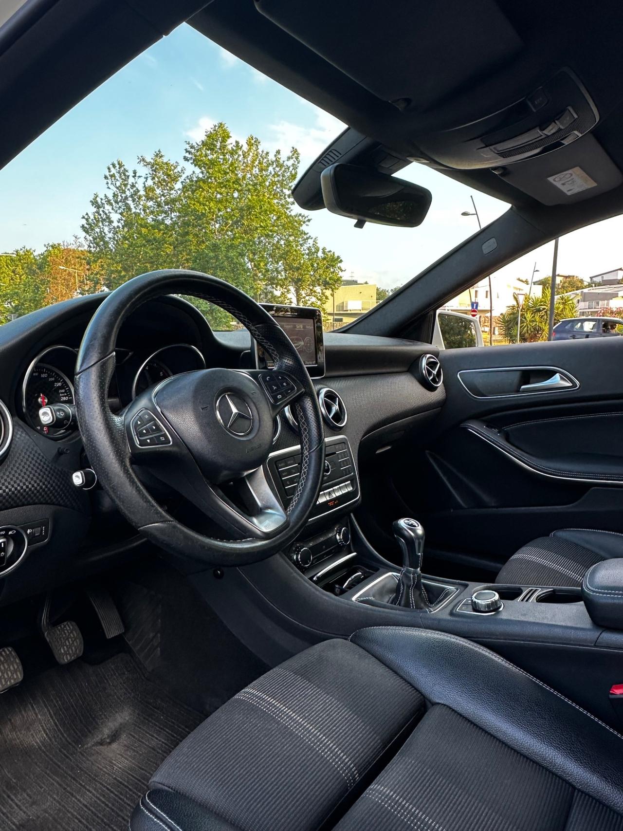Mercedes-benz A 180 d Business
