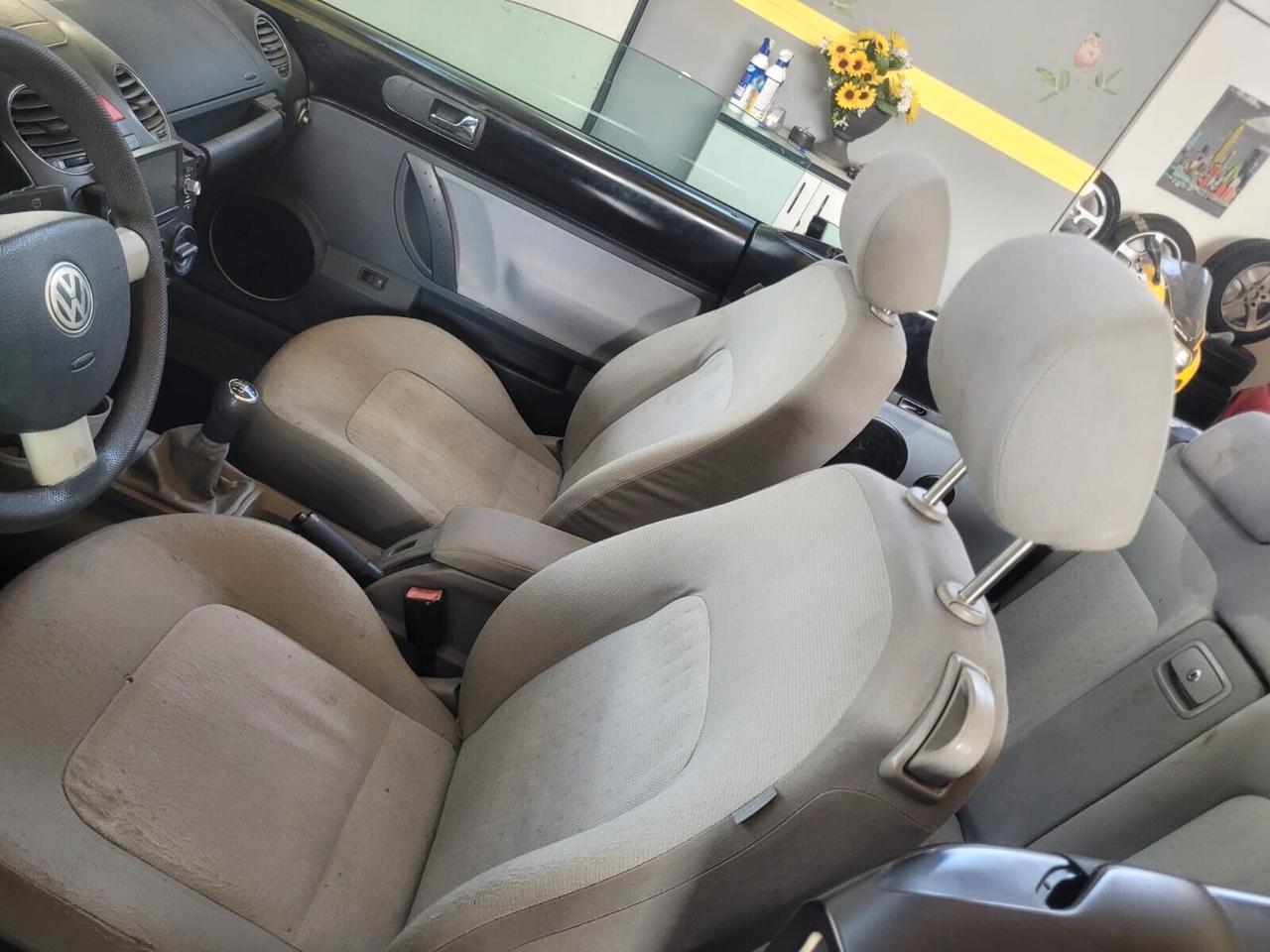 Volkswagen New Beetle 1.9 TDI 105CV Cabrio