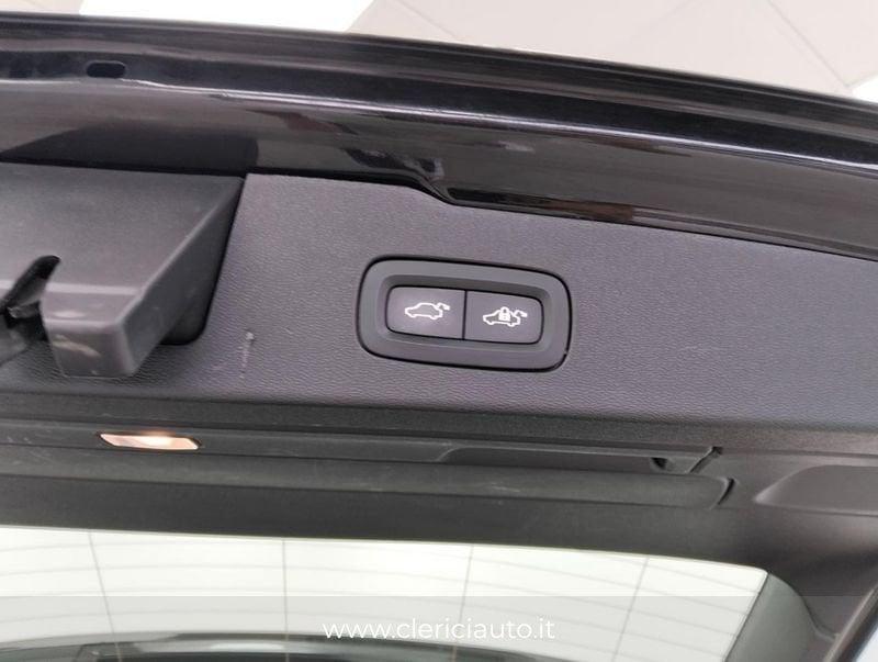 Volvo V60 B4 (d) Geartronic Momentum Business Pro