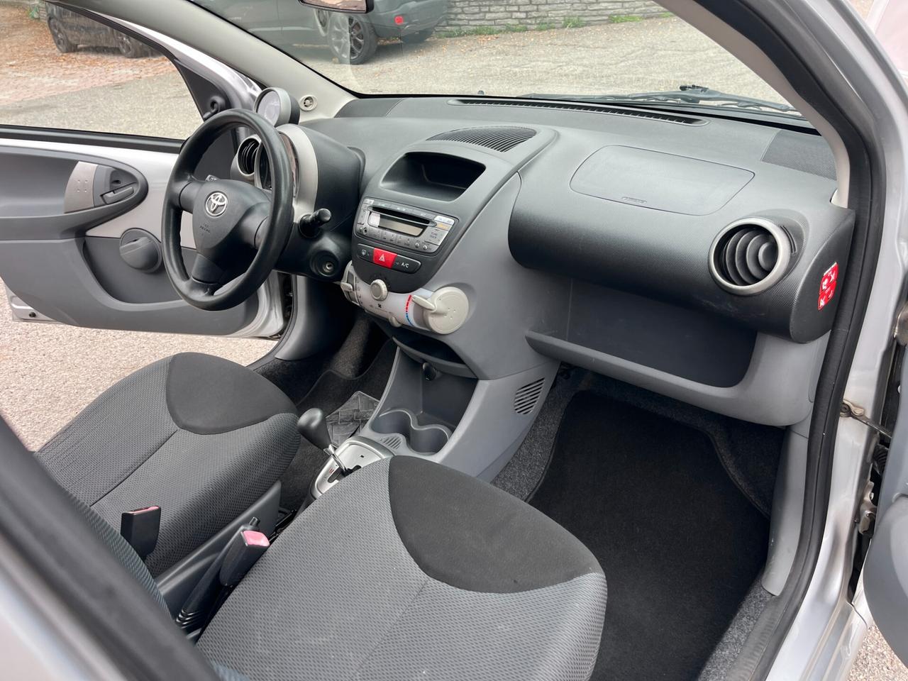 Toyota Aygo 1.0 12V VVT-i 5 porte